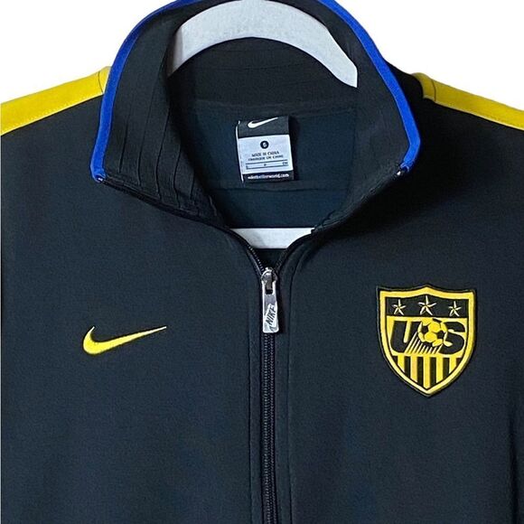 Nike Men’s Sz Sm Black Gold USA Soccer Federation Full Zip Track Jacket - Picture 2 of 6